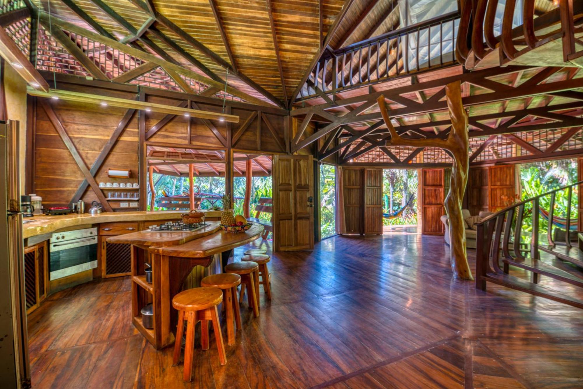 Tree House Beachfront Lodge Puerto Viejo de Talamanca 외부 사진