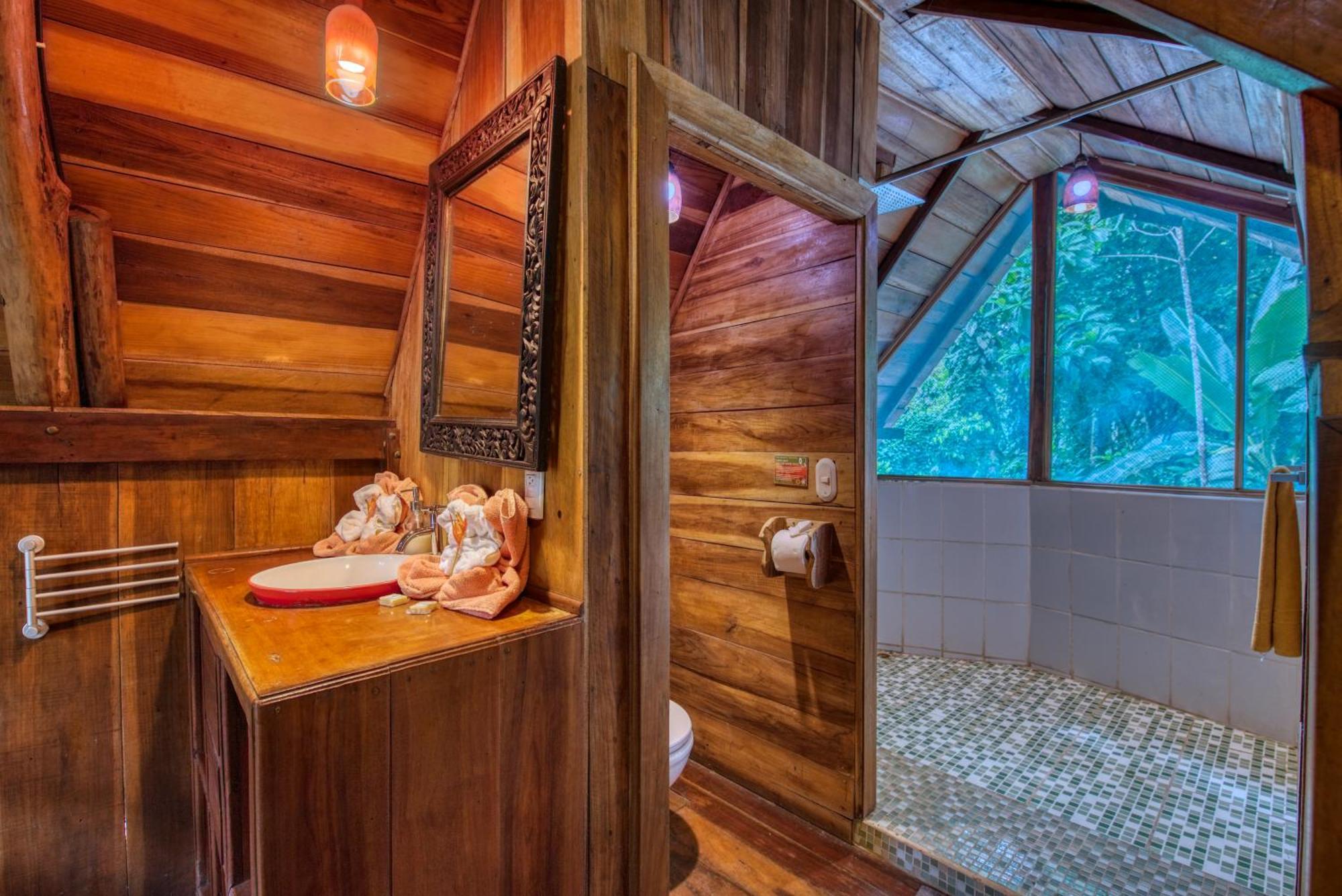 Tree House Beachfront Lodge Puerto Viejo de Talamanca 외부 사진