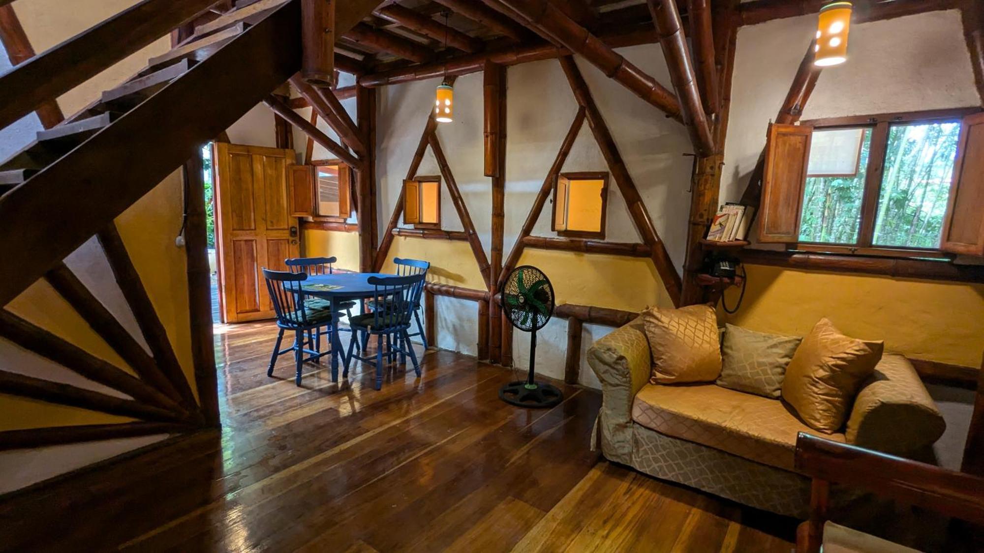 Tree House Beachfront Lodge Puerto Viejo de Talamanca 외부 사진
